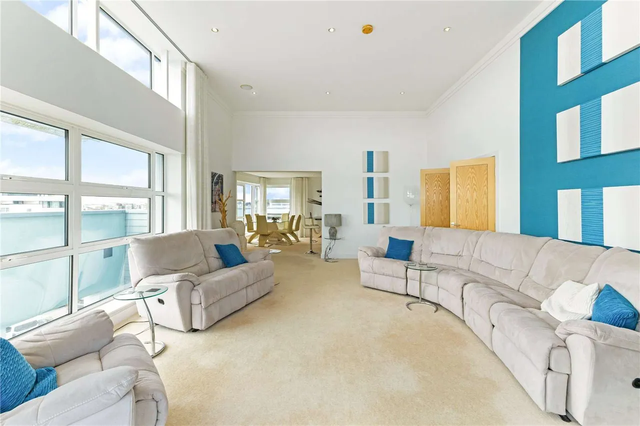 Shore Road, Poole, Dorset, BH13 7PJ, photo 6