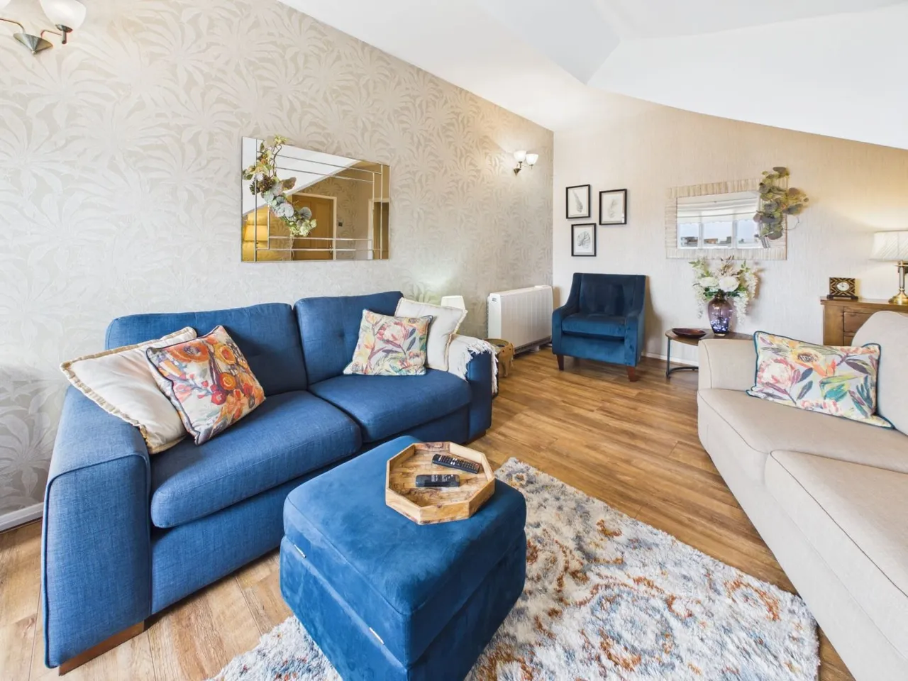 Nicholas Road, Crosby, L23, photo 5