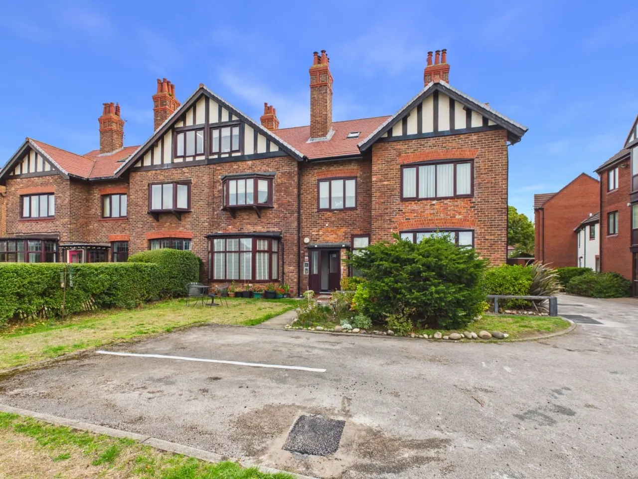 Nicholas Road, Crosby, L23, photo 16