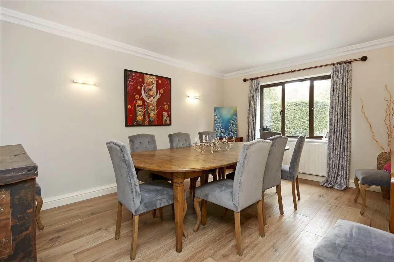 Woodcote End, Epsom, KT18, photo 5