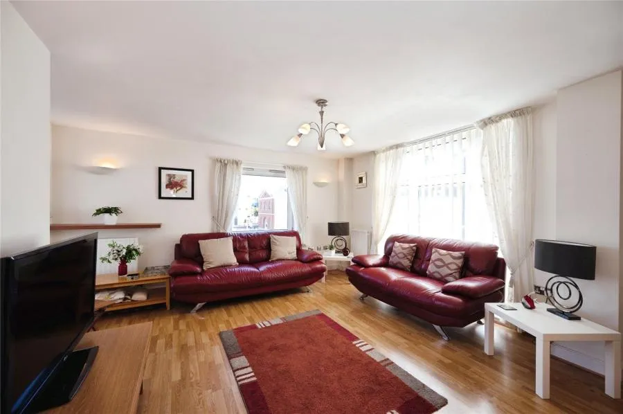 Arethusa House, Gunwharf Quays, PO1, photo 4