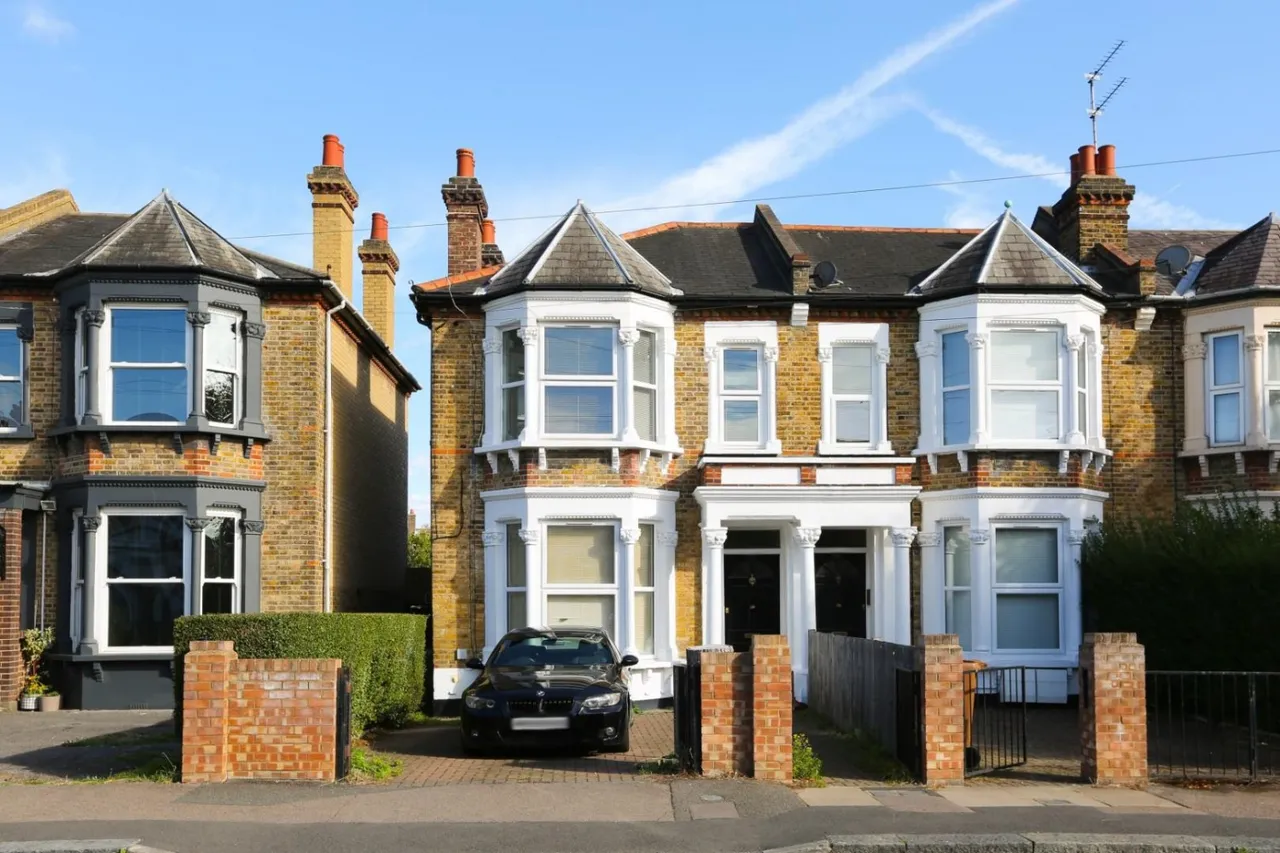 Hurstbourne Road, London, SE23, photo 3