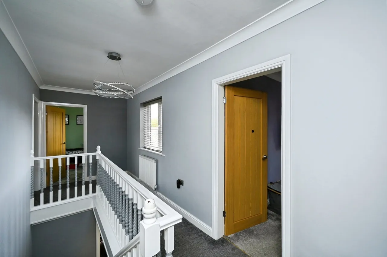 Tintern Close, Kirkby-in-Ashfield, NG17, photo 15