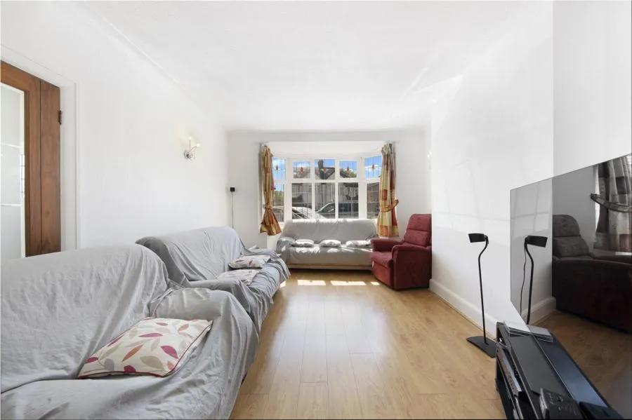 Hall Lane, London, NW4, photo 3