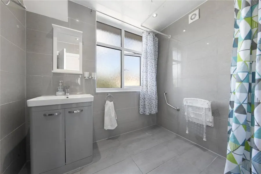 Hall Lane, London, NW4, photo 14