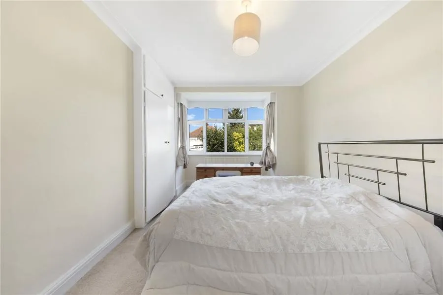 Hall Lane, London, NW4, photo 10