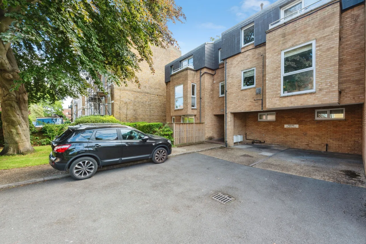 Blakeney House, Twickenham Road, Teddington Tw11, photo 14