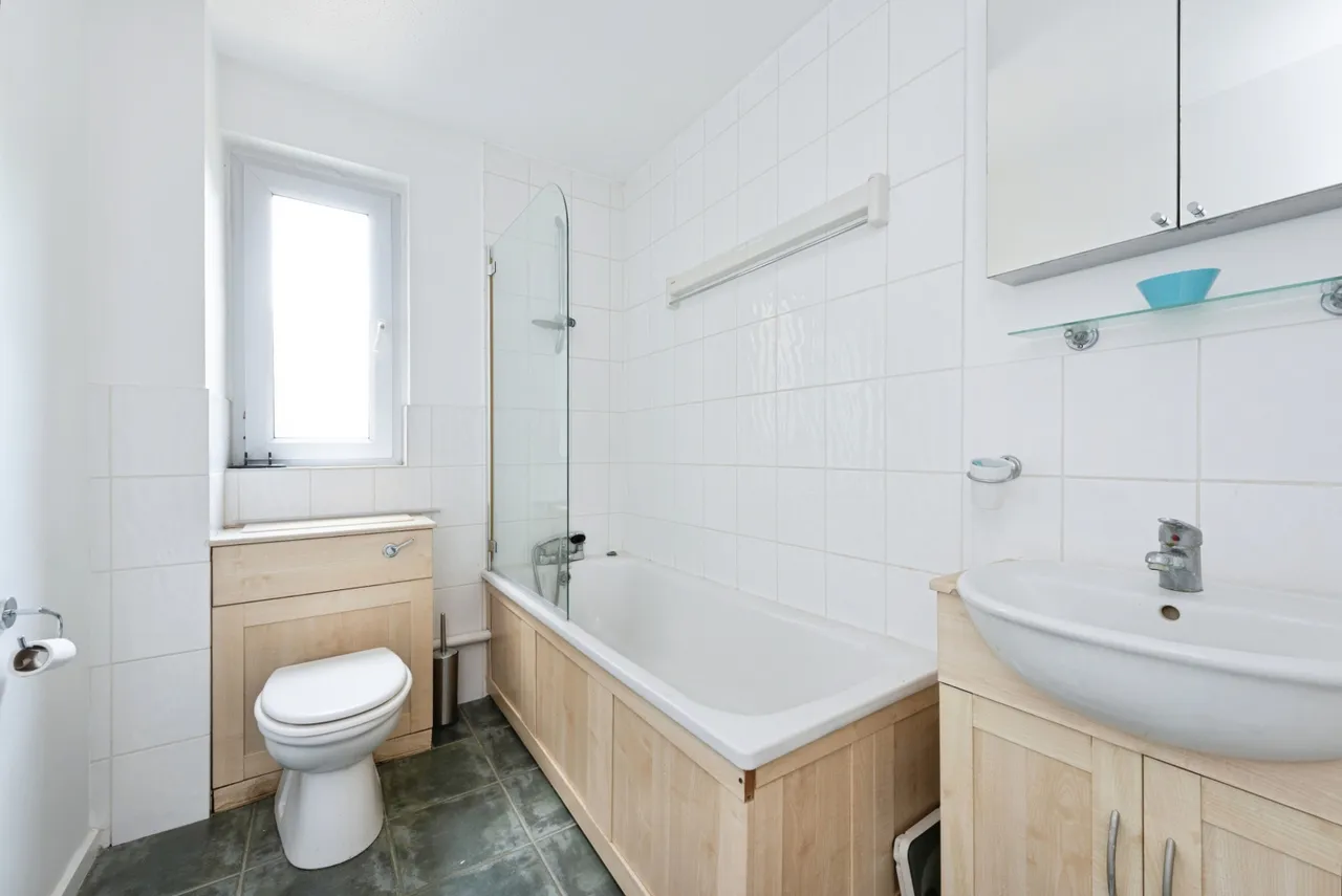 Blakeney House, Twickenham Road, Teddington Tw11, photo 6
