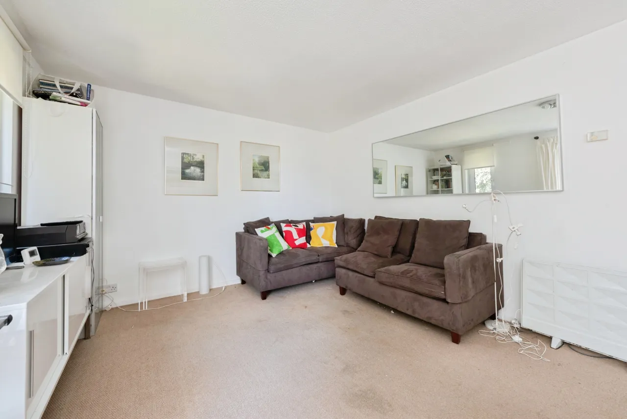 Blakeney House, Twickenham Road, Teddington Tw11, photo 2