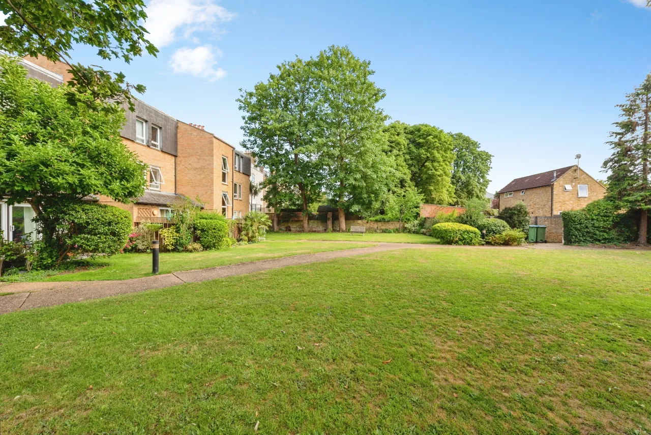 Blakeney House, Twickenham Road, Teddington Tw11, photo 12