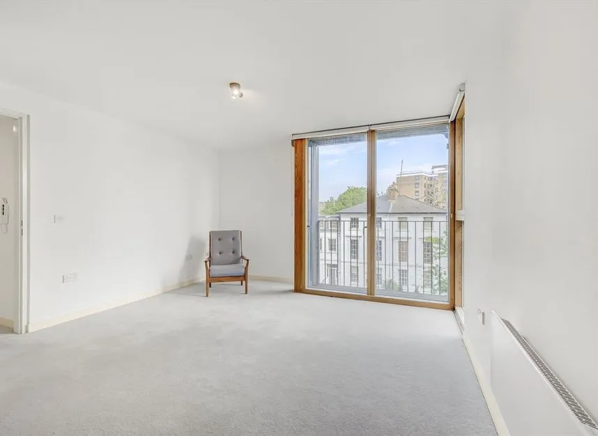1 bed flat for sale — Lillie Road, Fulham, SW6