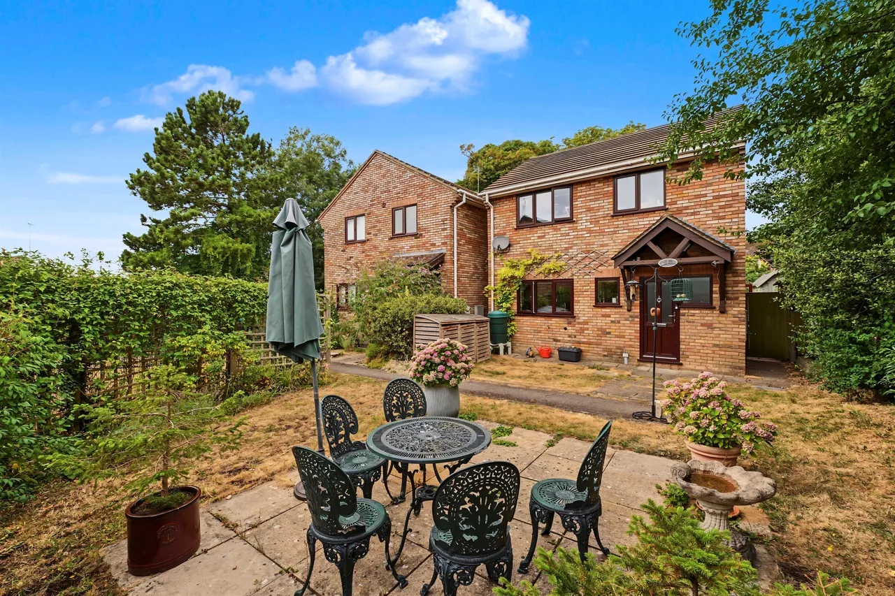 Brook Street, Tring, HP23, photo 20
