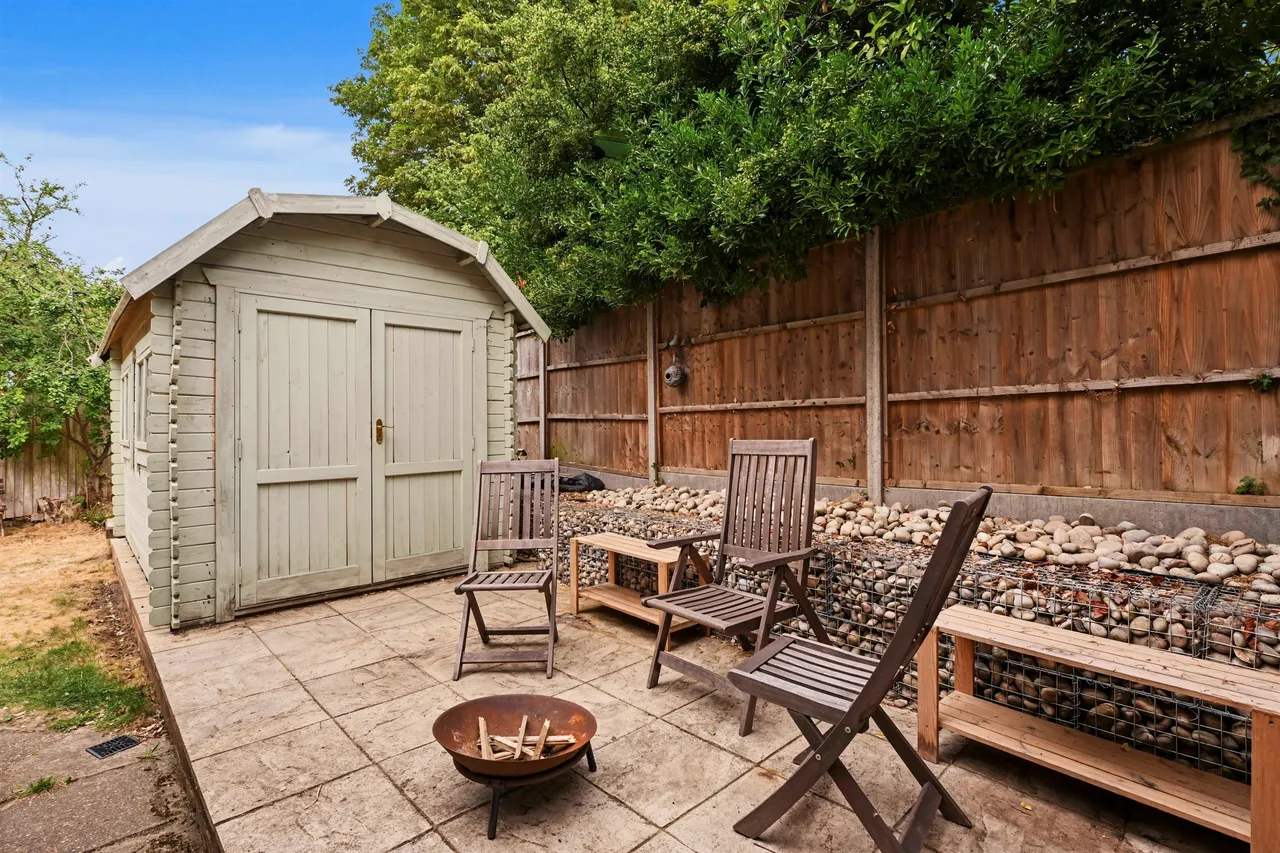 Brook Street, Tring, HP23, photo 15