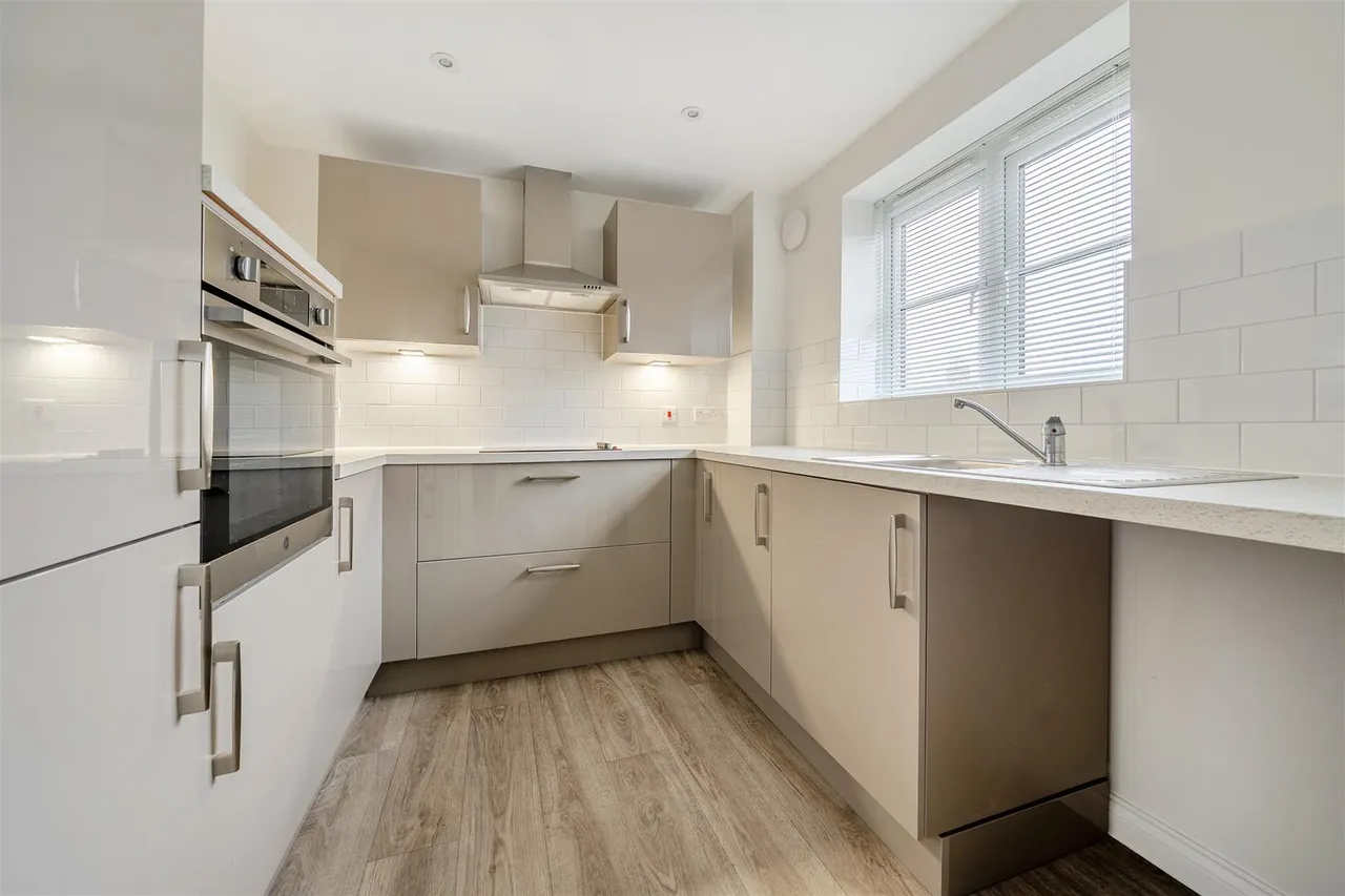 Risbygate Street, Bury St. Edmunds, IP33, photo 4