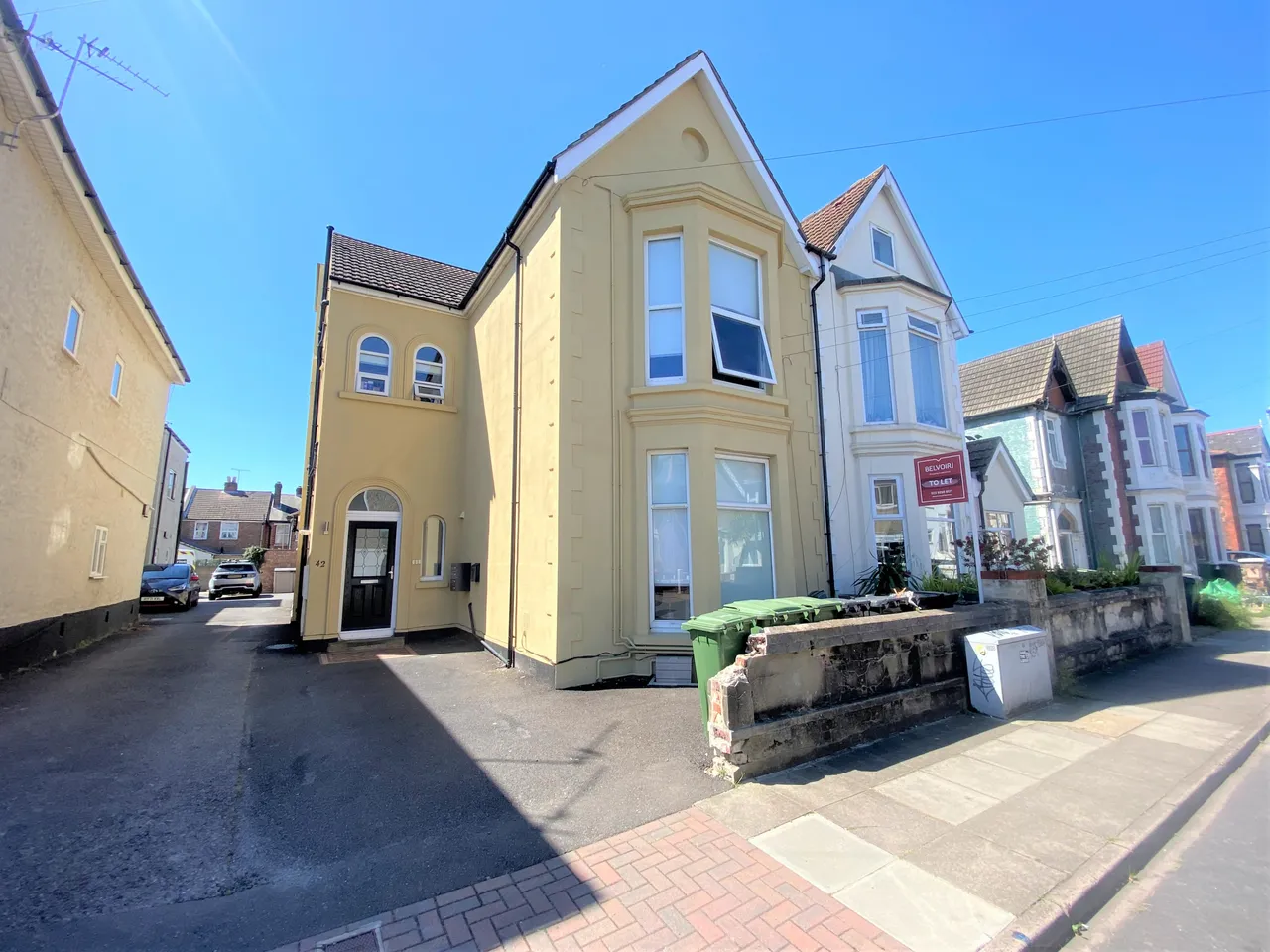 2 bed flat to rent — Queens Road, Portsmouth, PO2