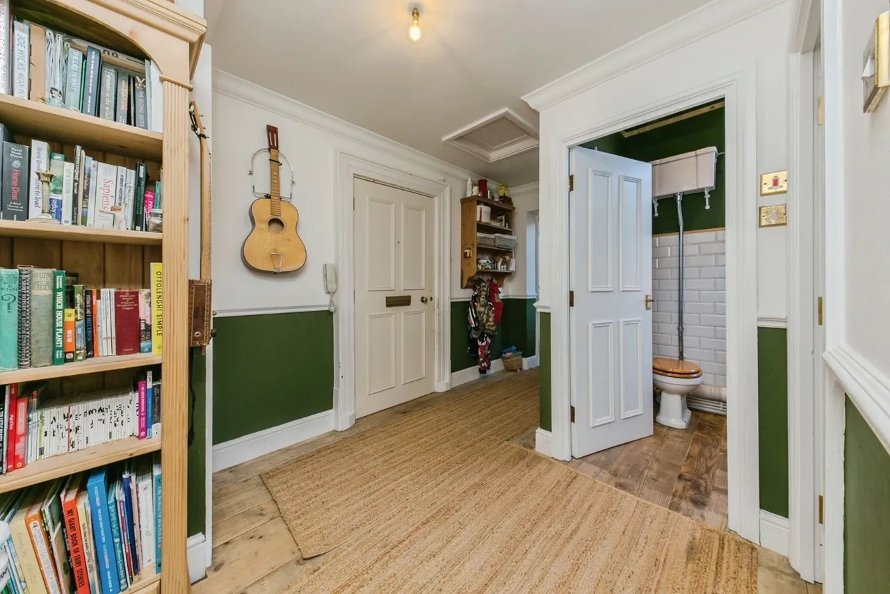 Brocklehurst Avenue, Macclesfield, SK10, photo 5