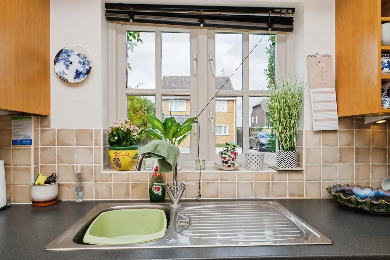 Sandwich Road, CANTERBURY, Kent, CT3, photo 7