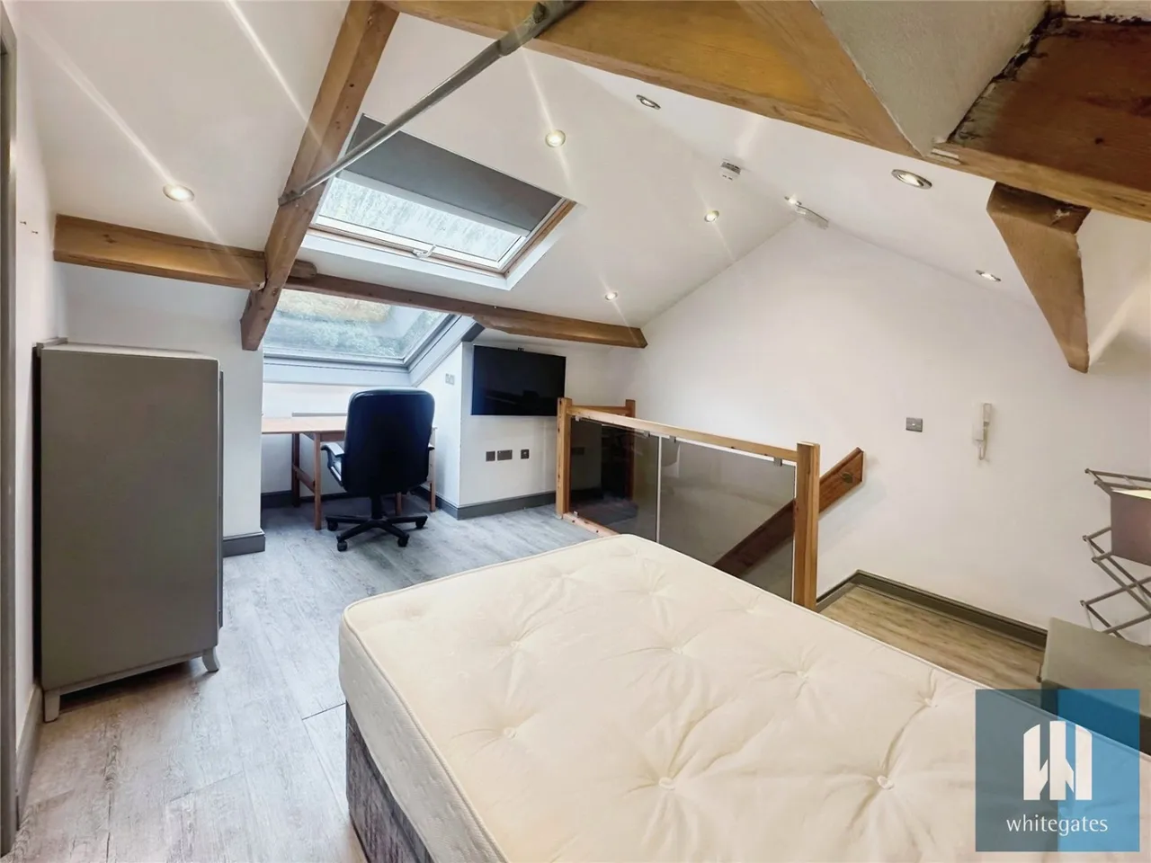 Wentworth Street, Huddersfield, HD1, photo 7