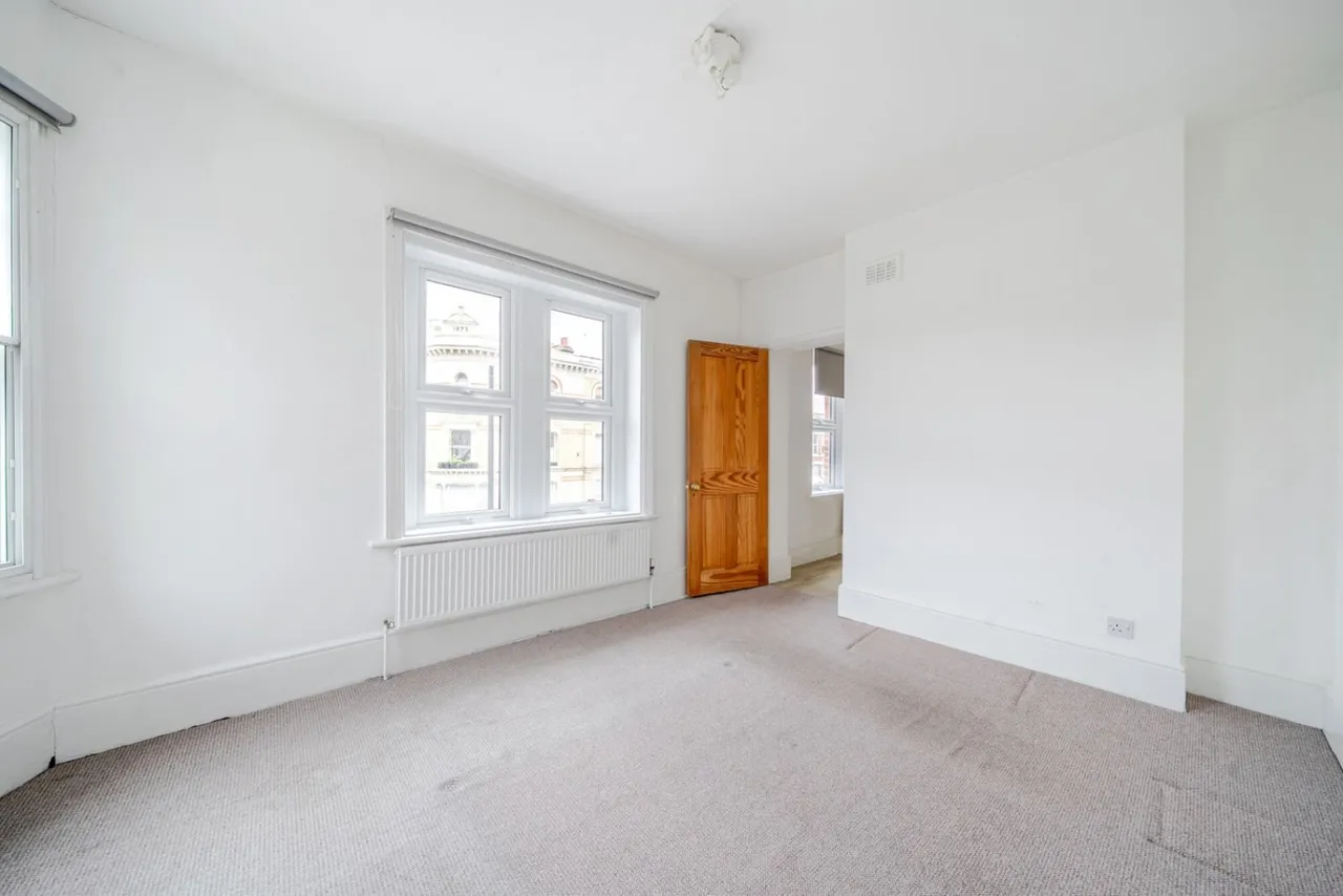 Camberwell Road, London, SE5, photo 6