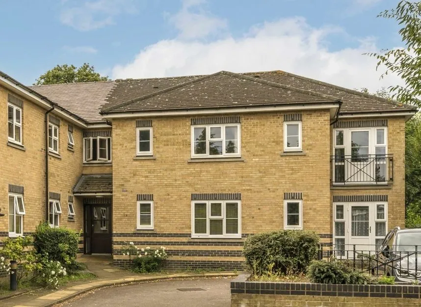 2 bed flat for sale — Windmill Road, Ealing, W5