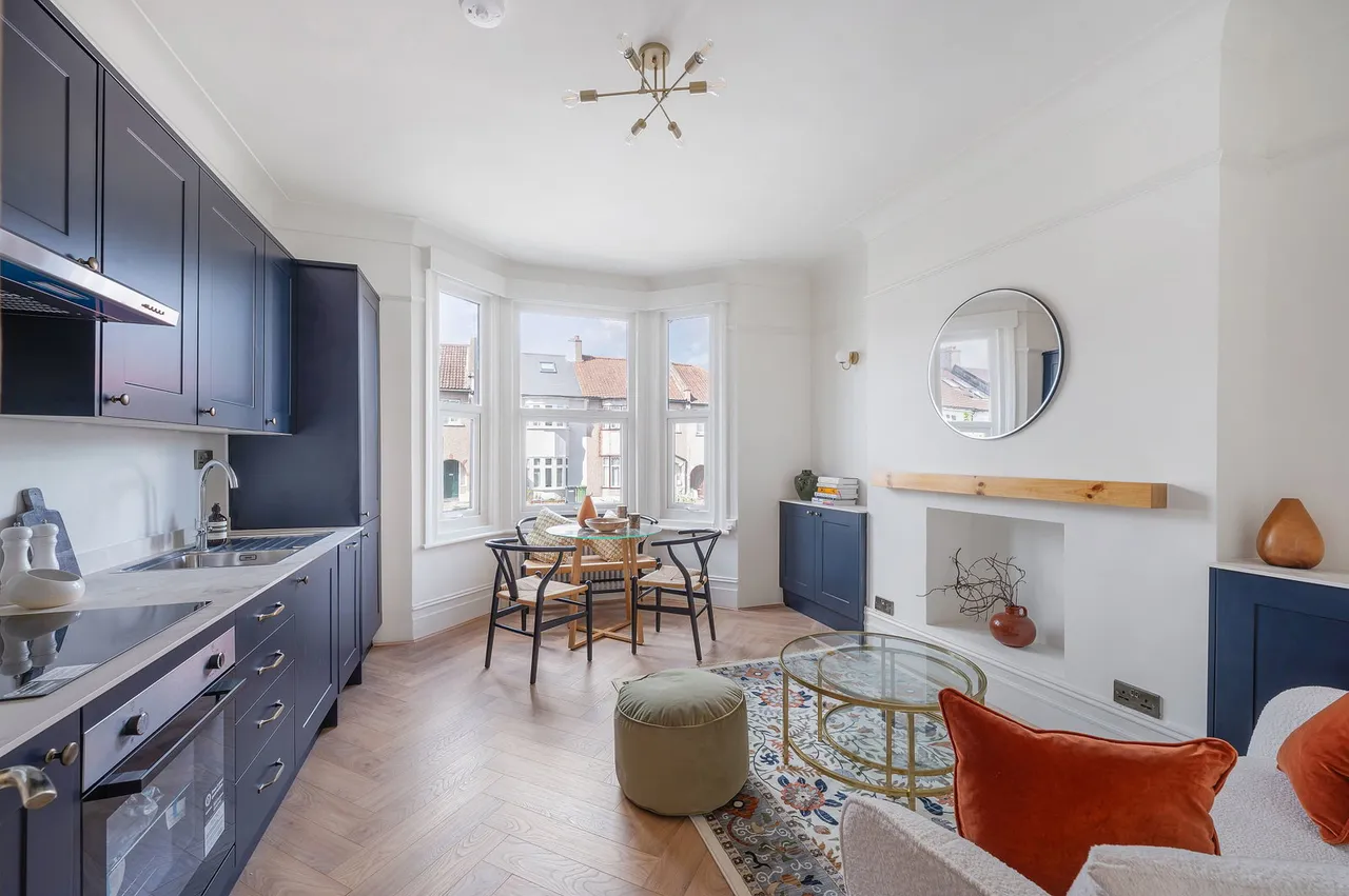 2 bed flat to rent — Woolstone Road, London, SE23