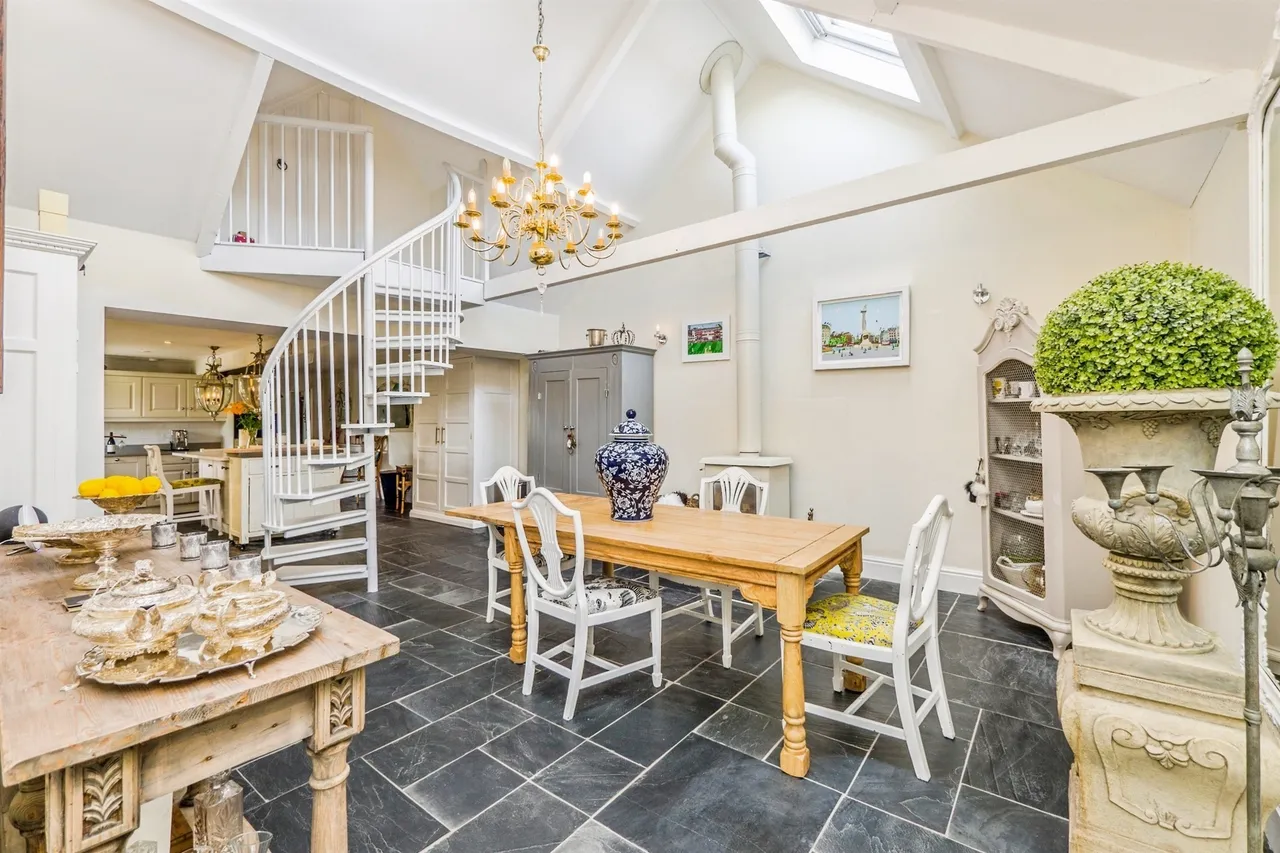 Sutton Road, Cowbridge, CF71, photo 2