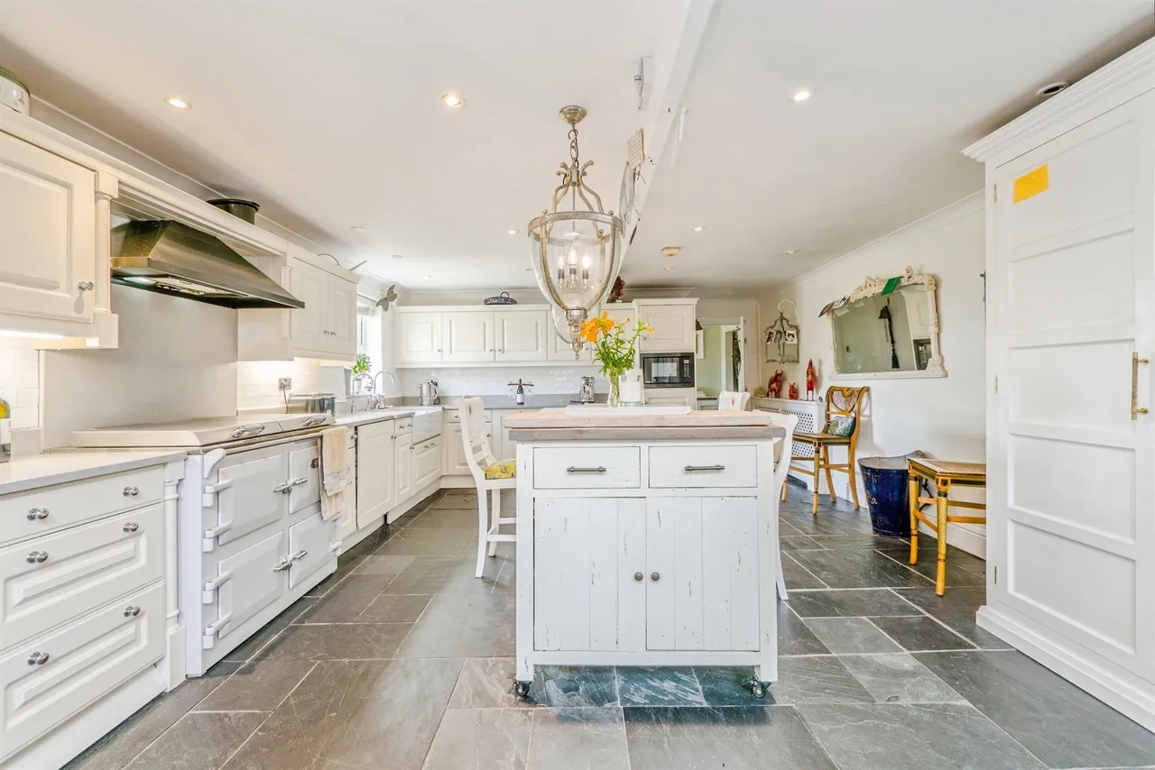 Sutton Road, Cowbridge, CF71, photo 14