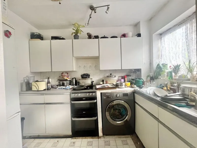 1 bed flat for sale — Herbert Road, High Wycombe HP13 7HH
