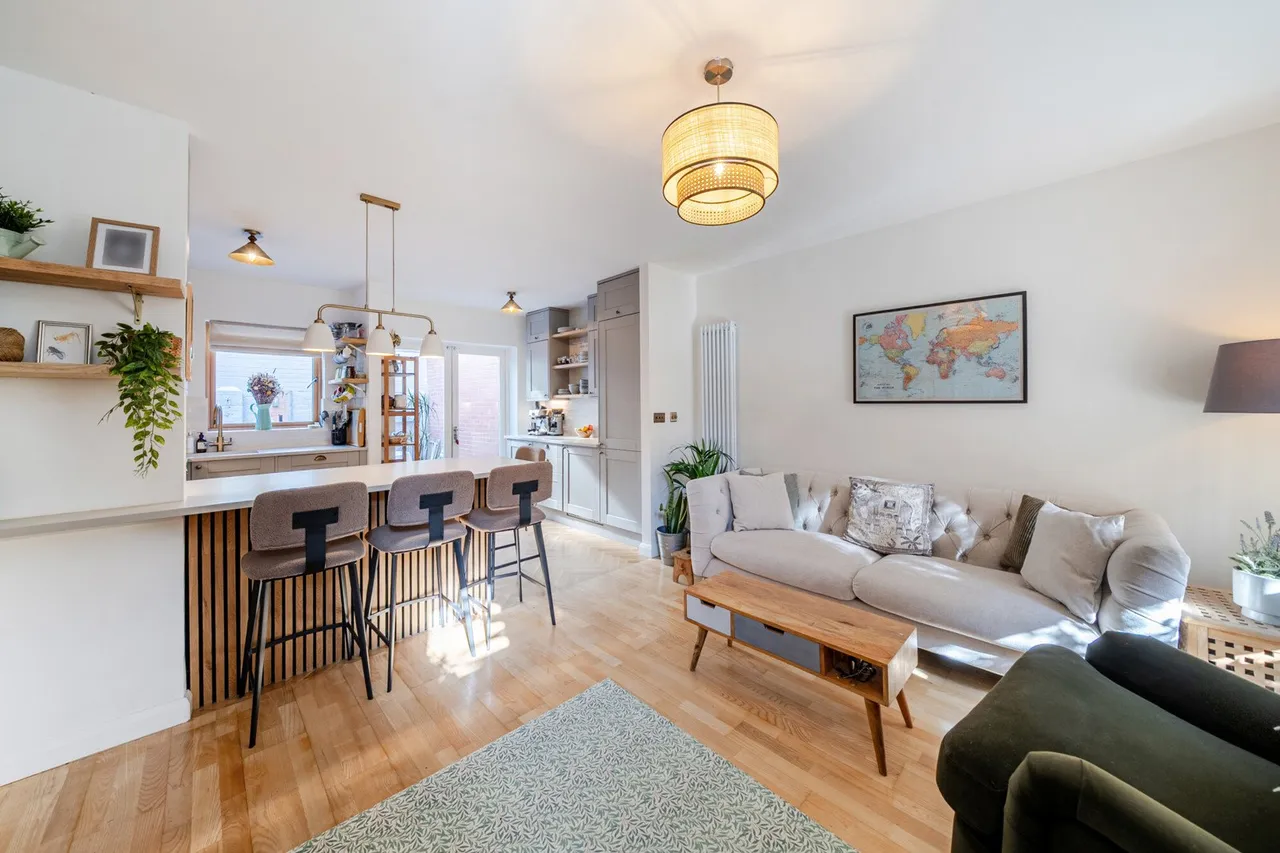 2 bed house for sale — Vaughan Road, SE5
