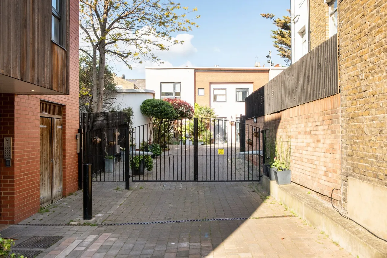Vaughan Road, SE5, photo 8