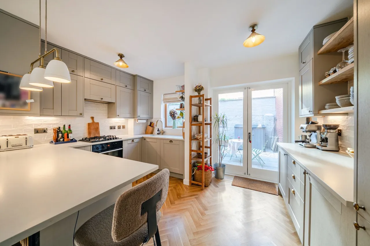 Vaughan Road, SE5, photo 18