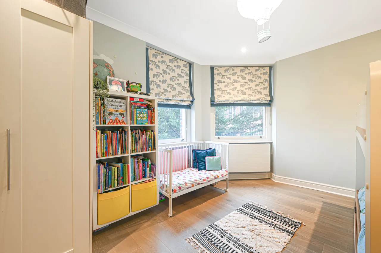 London, NW6, photo 9