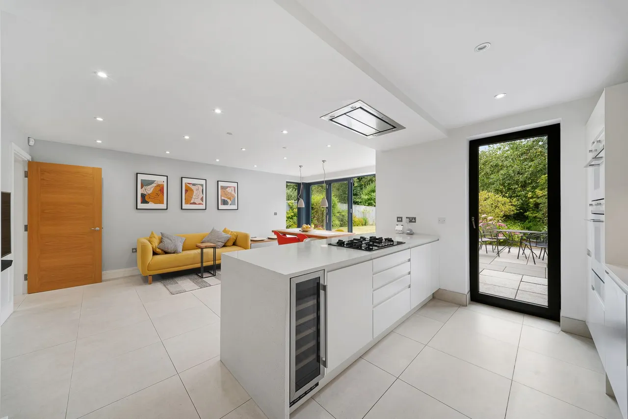 Grovewood Warrington Road, Bold Heath, Widnes, WA8 3UX, photo 5