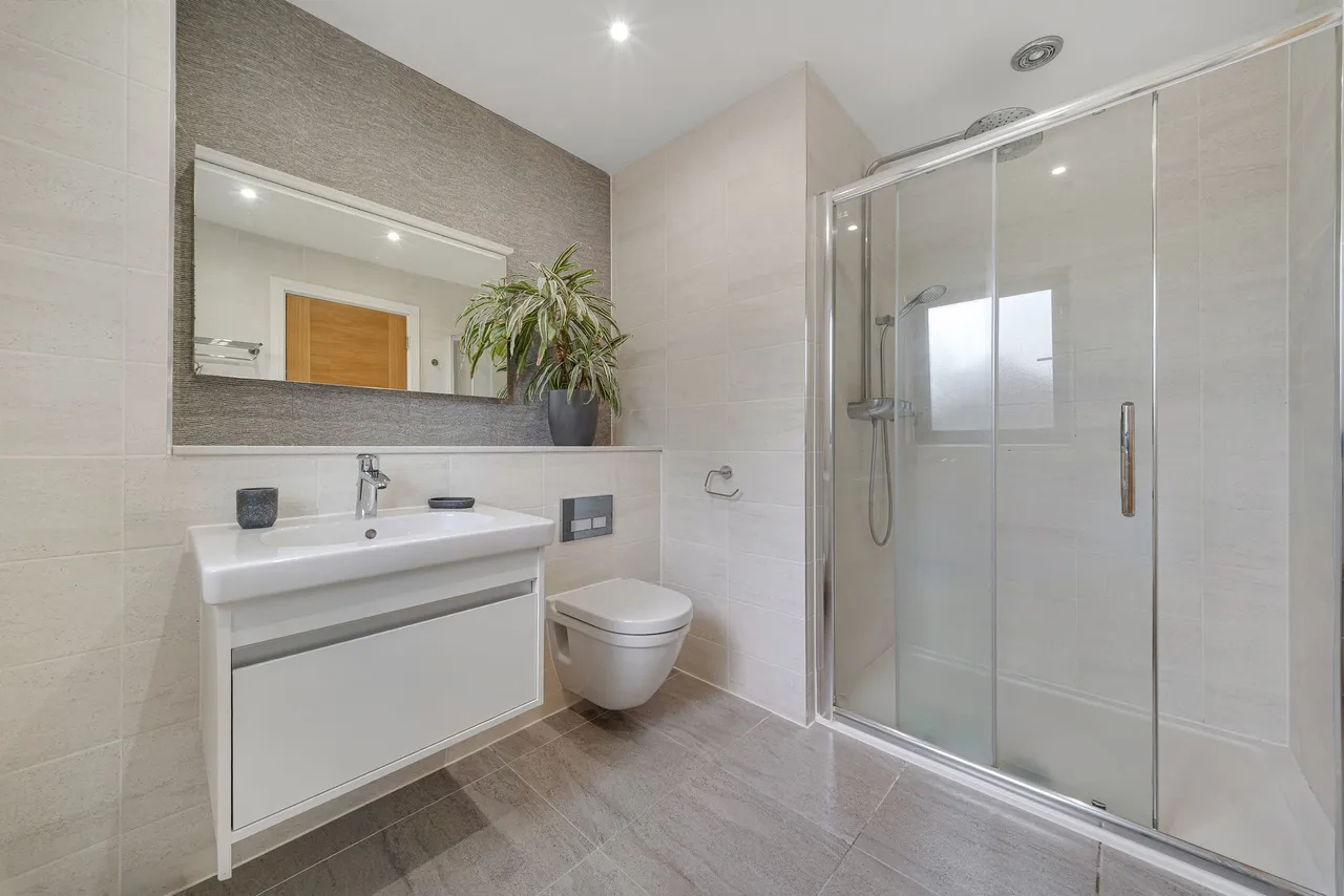 Grovewood Warrington Road, Bold Heath, Widnes, WA8 3UX, photo 15