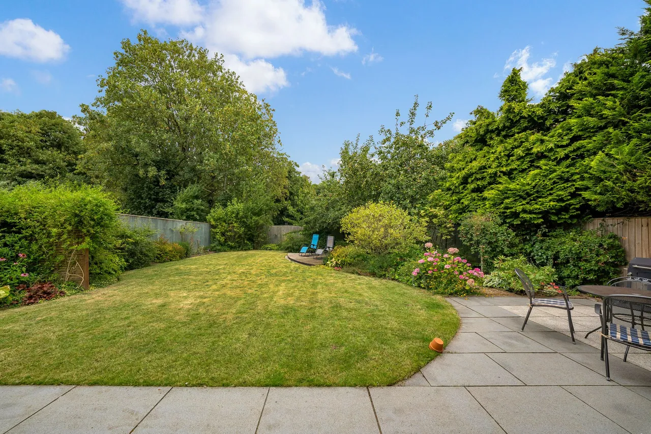 Grovewood Warrington Road, Bold Heath, Widnes, WA8 3UX, photo 23
