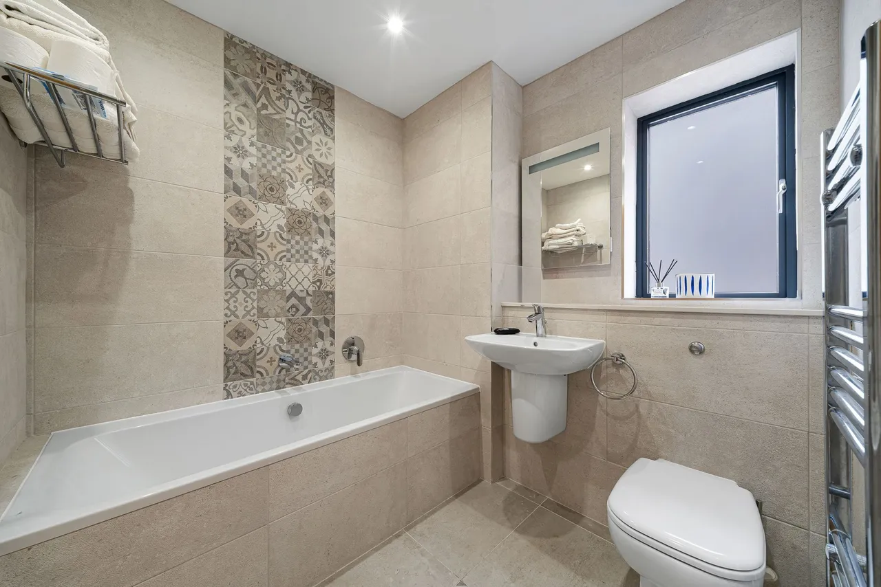 Grovewood Warrington Road, Bold Heath, Widnes, WA8 3UX, photo 21