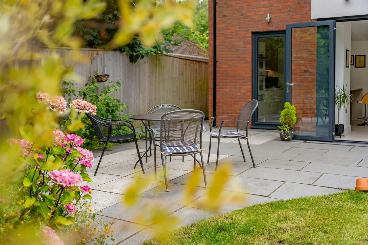 Grovewood Warrington Road, Bold Heath, Widnes, WA8 3UX, photo 24