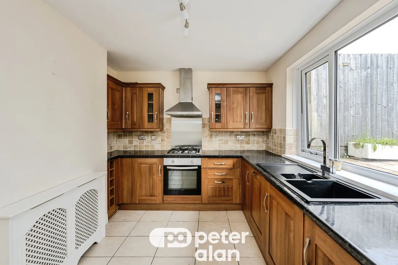 Caederwen Road, Neath, SA11, photo 11