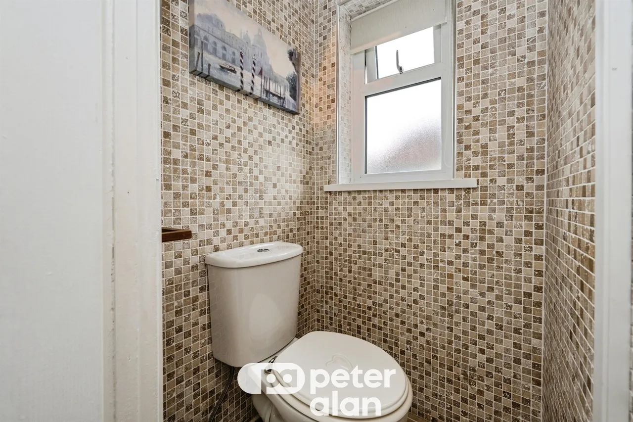 Caederwen Road, Neath, SA11, photo 14