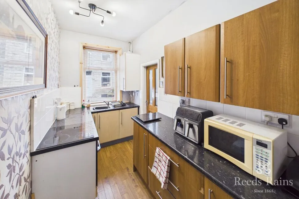Victoria Street, Todmorden, OL14, photo 4