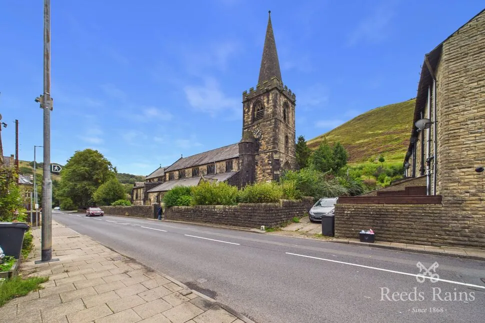 Victoria Street, Todmorden, OL14, photo 11