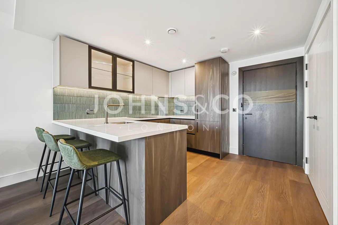 Marian Place, E2, photo 5