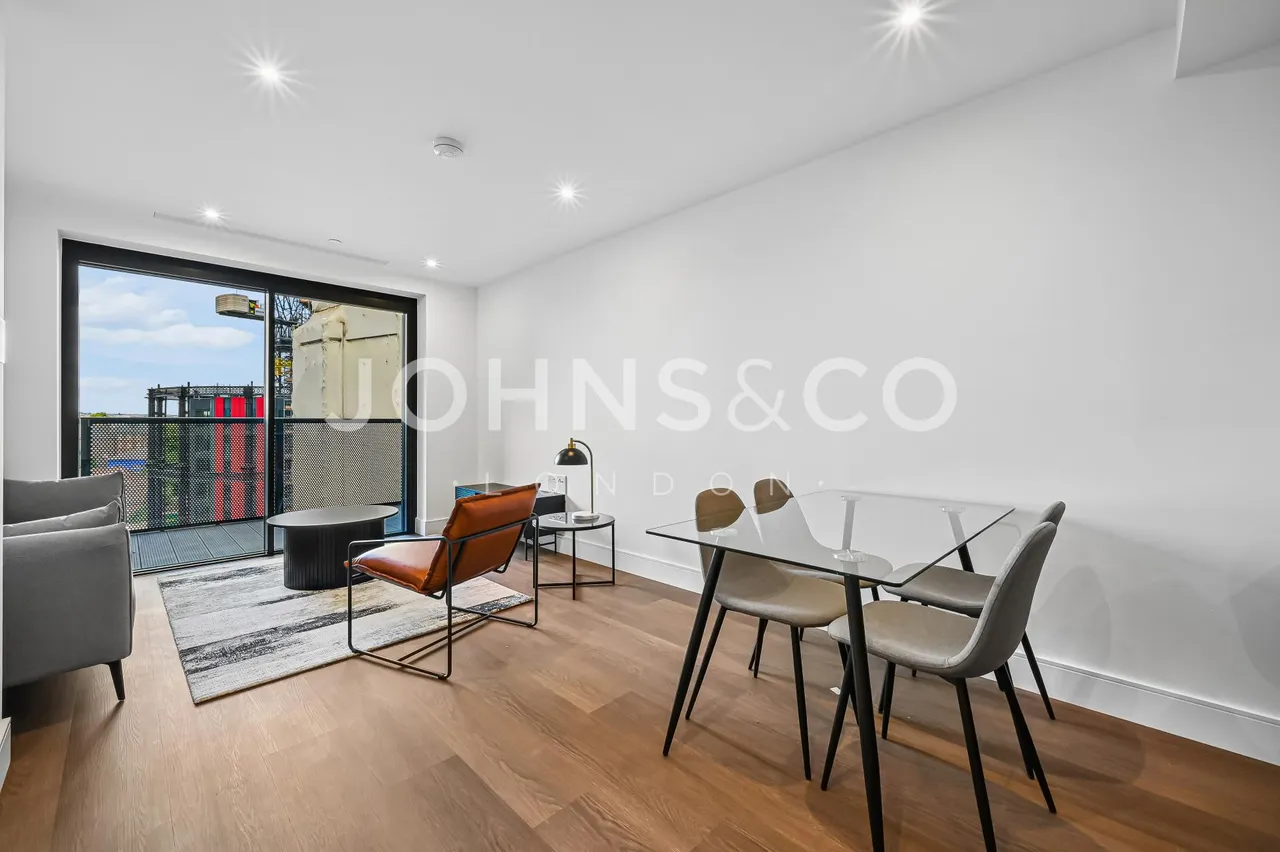 1 bed flat to rent, Marian Place, E2