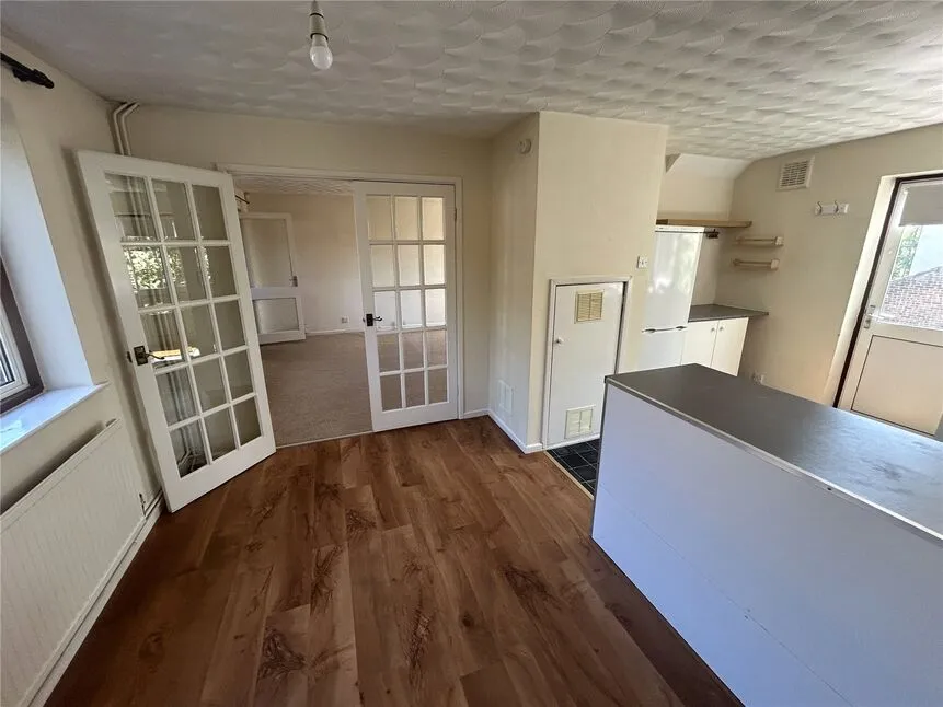 Pines Road, Bitton, BS30, photo 9
