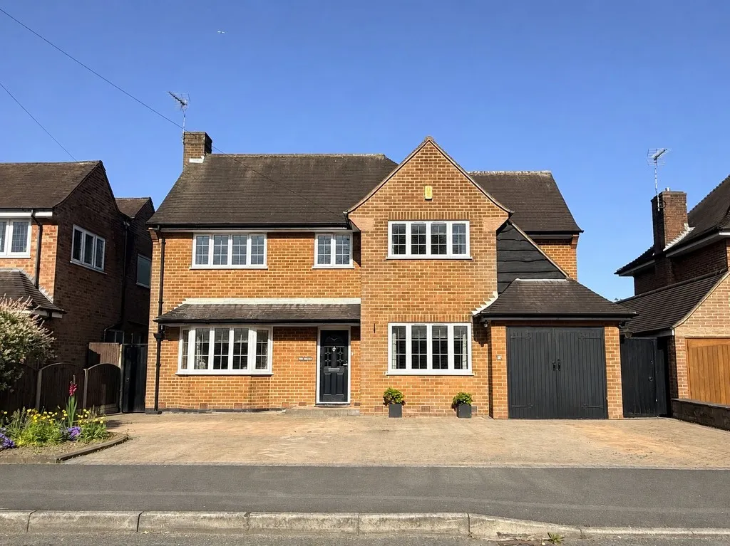 4 bed house for sale, Chestnut Avenue, Mickleover