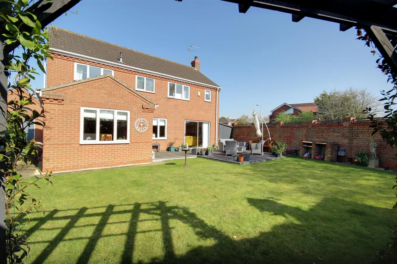 Hambling Drive, Beverley, photo 20