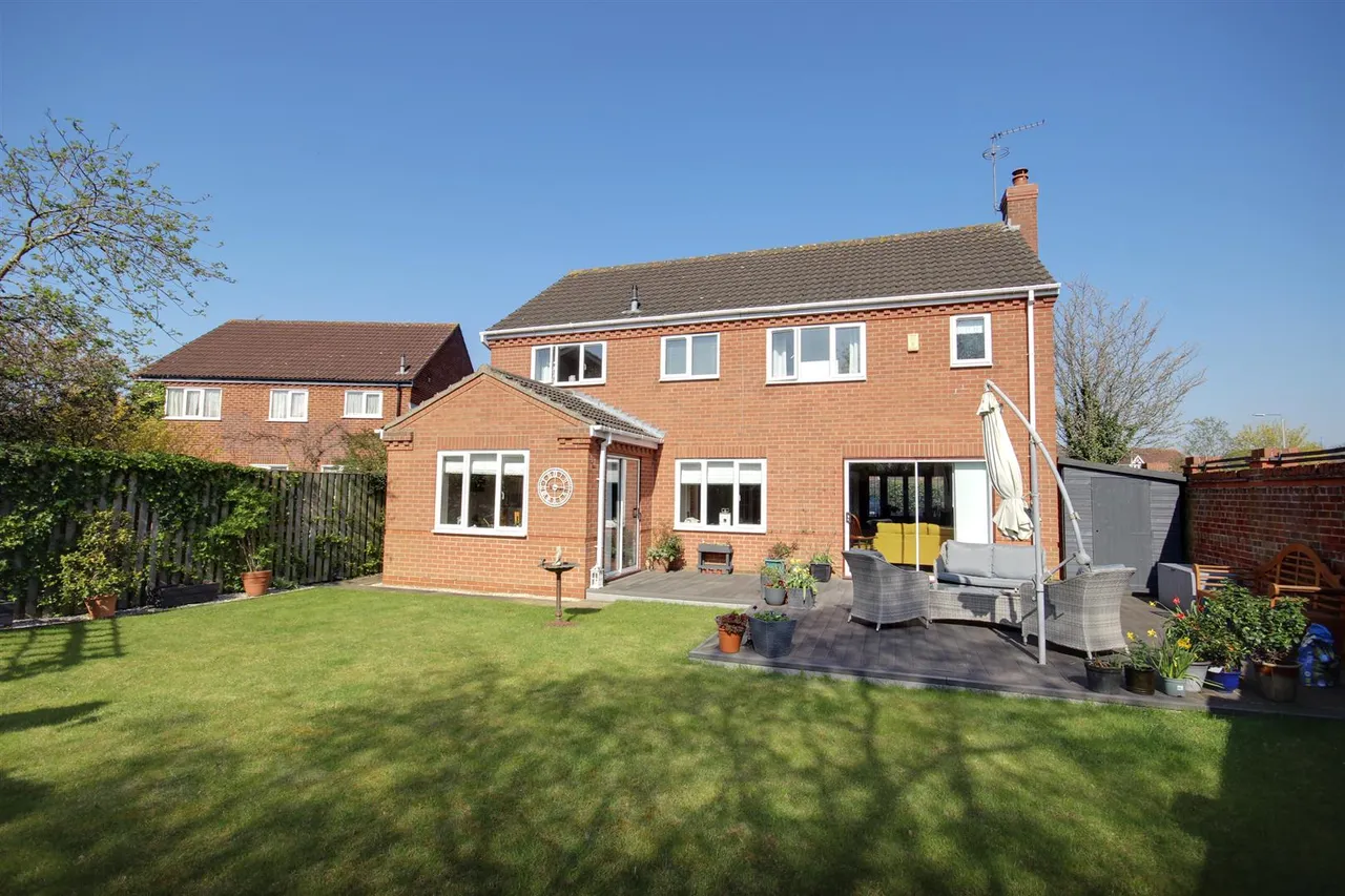 Hambling Drive, Beverley, photo 21
