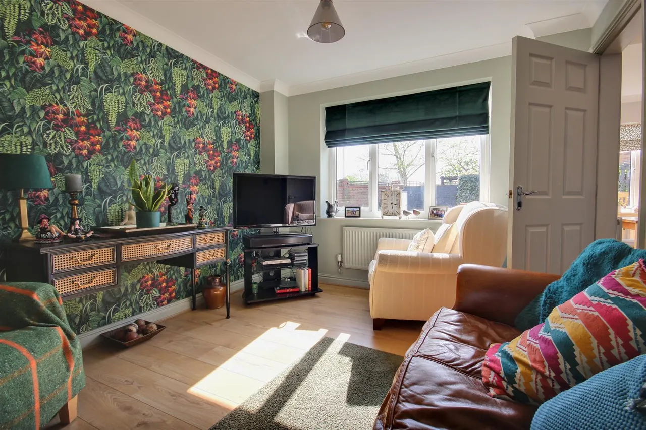 Hambling Drive, Beverley, photo 9