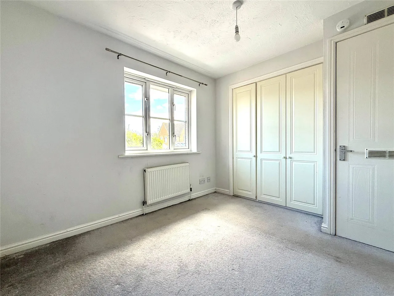 Swiftsure Road, Chafford Hundred, Grays, Essex, RM16, photo 6