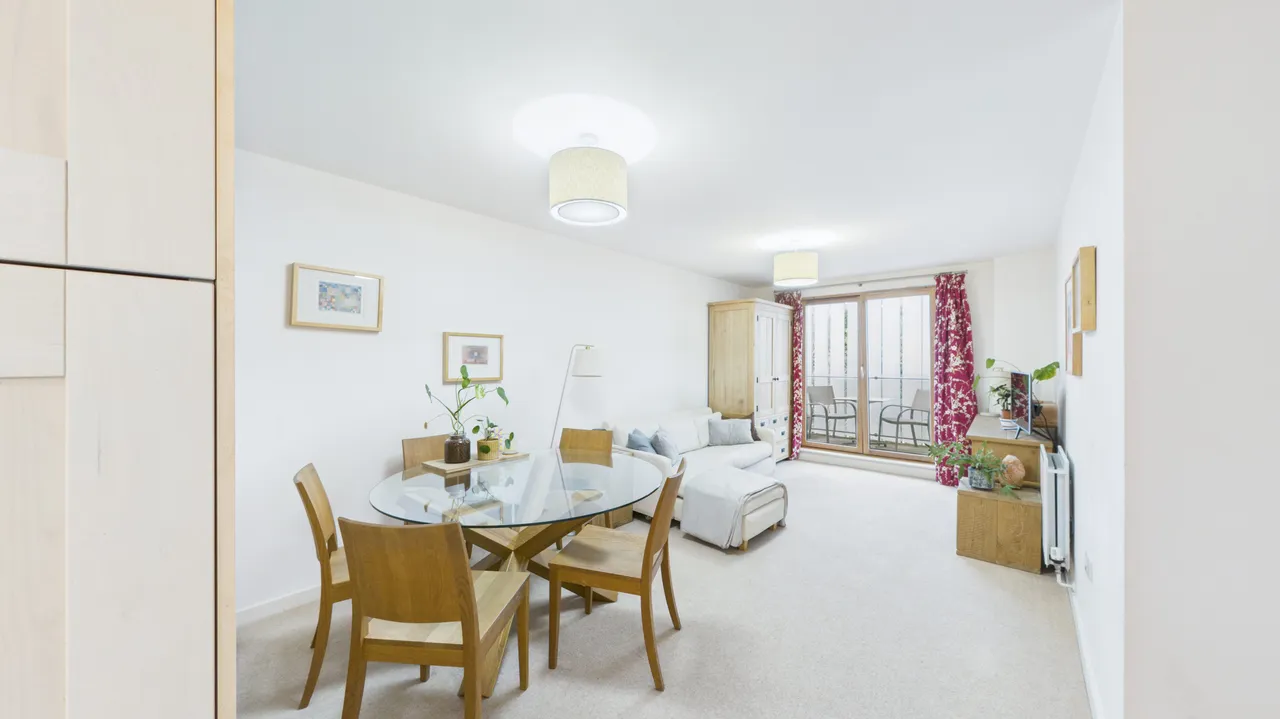 2 bed flat for sale — Wingate Square, London, SW4